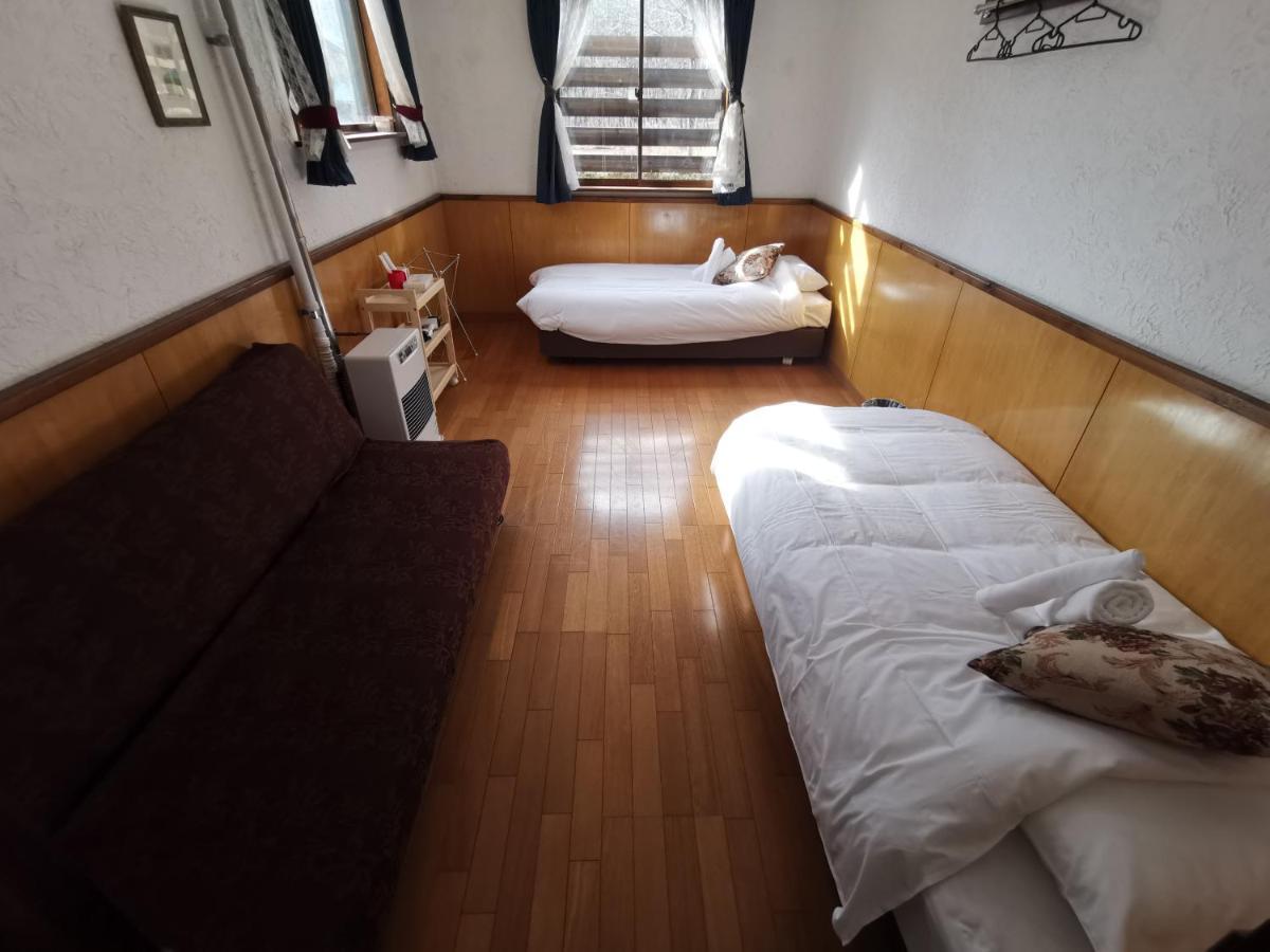 Bed and Breakfast Hakuba Powder Republic Zewnętrze zdjęcie