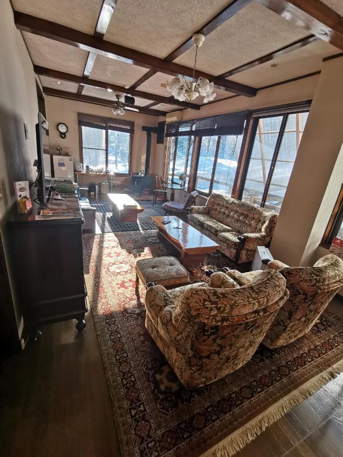 Bed and Breakfast Hakuba Powder Republic Zewnętrze zdjęcie