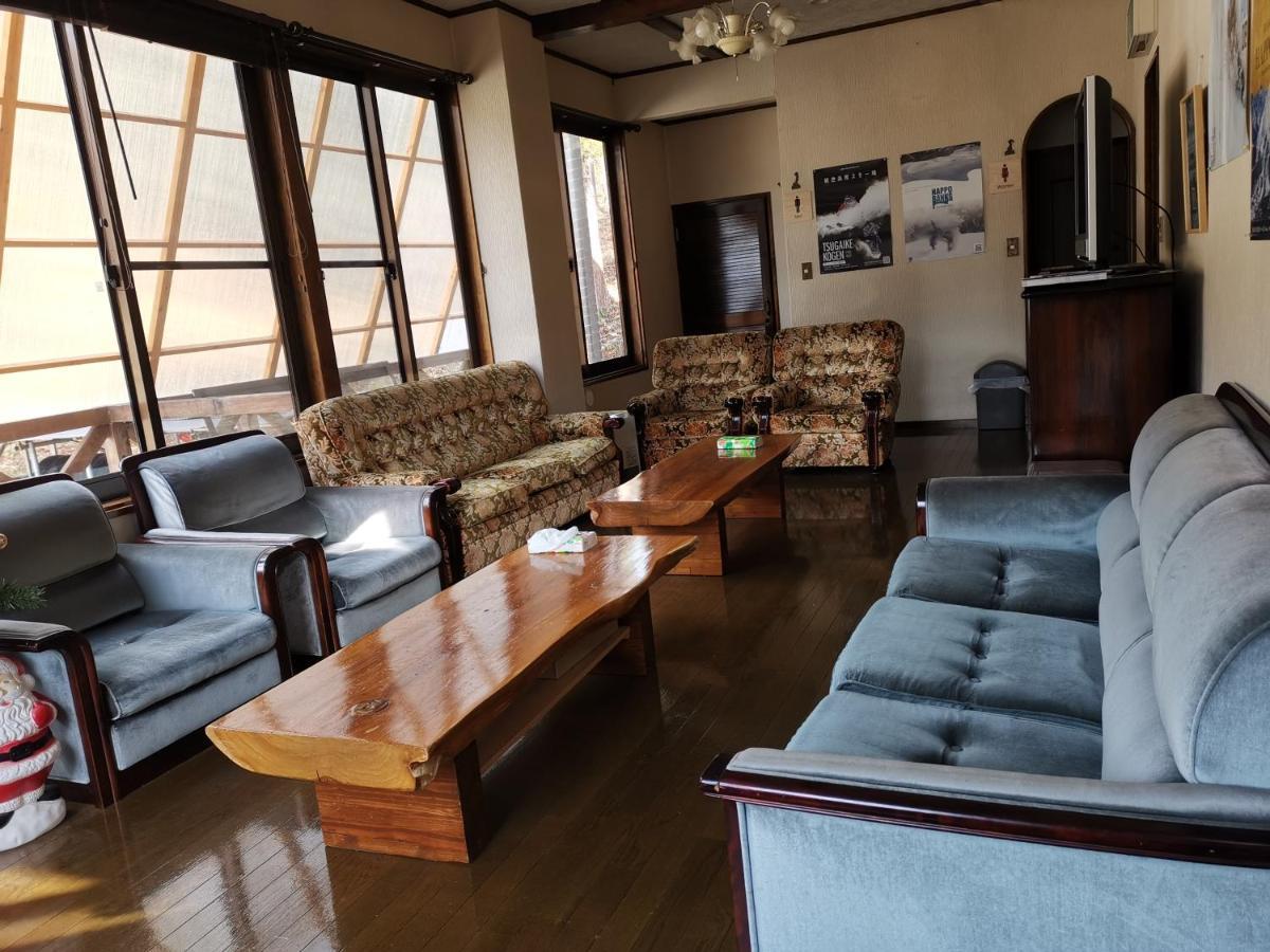 Bed and Breakfast Hakuba Powder Republic Zewnętrze zdjęcie